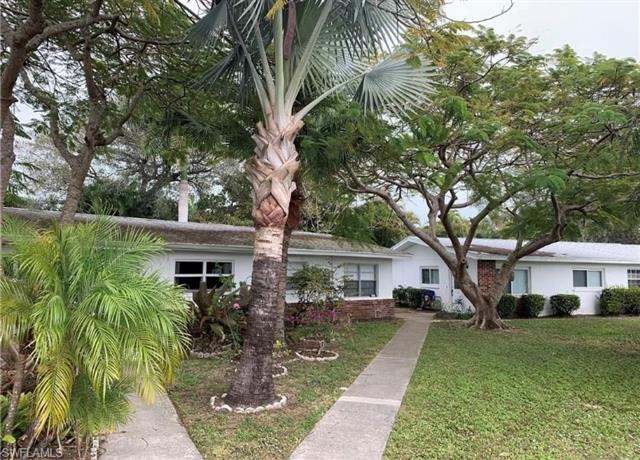 Property at 819 Courtington Ln #2, Fort Myers, FL 33919, 2 beds, 1 bath