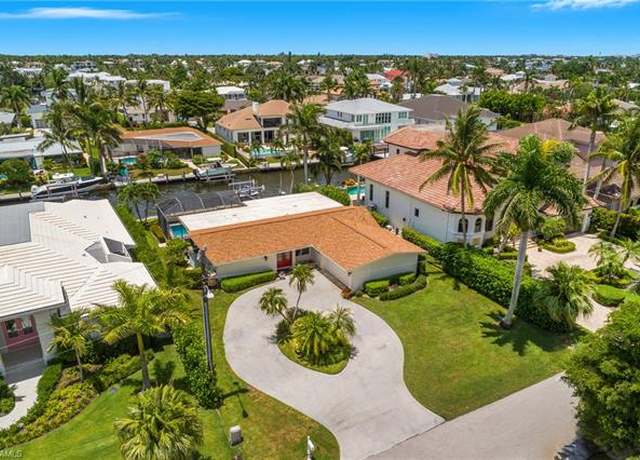 Property at 2340 Snook Dr, Naples, FL 34102, 3 beds, 2 baths