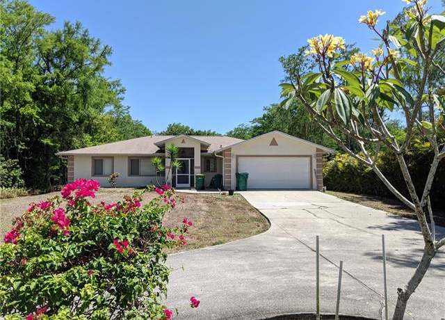 Property at 5270 Cherry Wood Dr, Naples, FL 34119, 3 beds, 2 baths