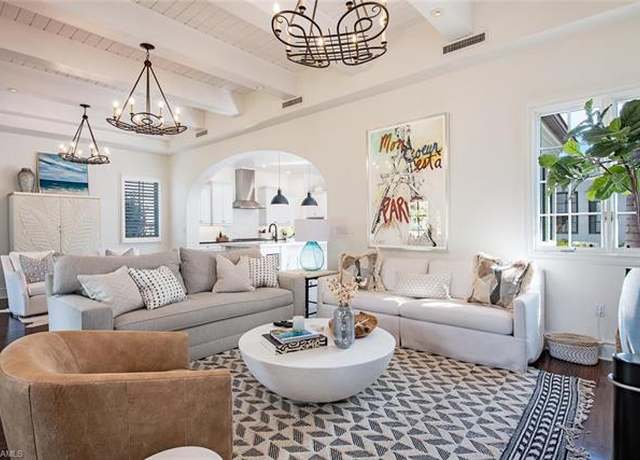 Property at 16631 Cortona Ln, Naples, FL 34110, 3 beds, 3 baths