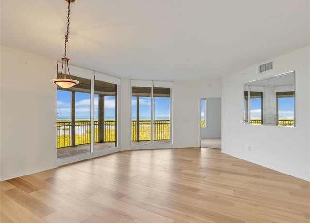 Property at 1001 Arbor Lake Dr #902, Naples, FL 34110, 2 beds, 2 baths