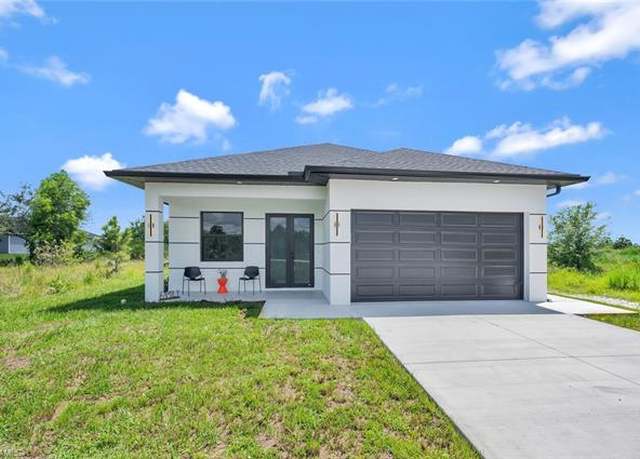 Property at 4276 72nd Ave NE, Naples, FL 34120, 3 beds, 2 baths