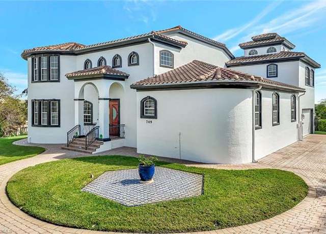Property at 749 Inlet Dr, Marco Island, FL 34145, 5 beds, 5 baths