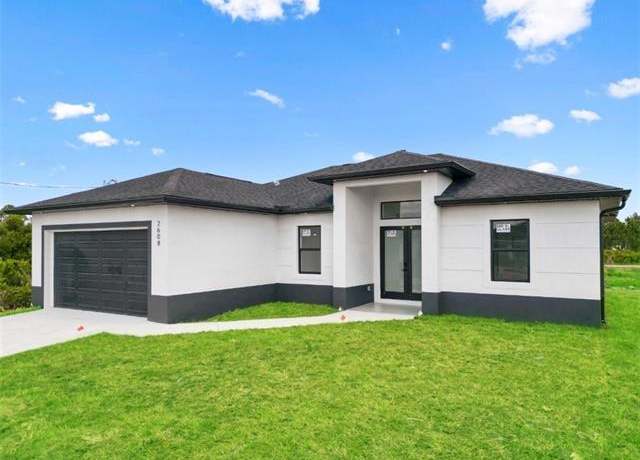 Property at 923 Venice Ave N, Lehigh Acres, FL 33971, 3 beds, 2 baths