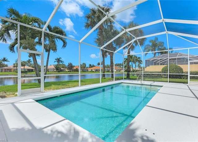 Property at 3730 Whidbey Way, Naples, FL 34119, 3 beds, 2.5 baths