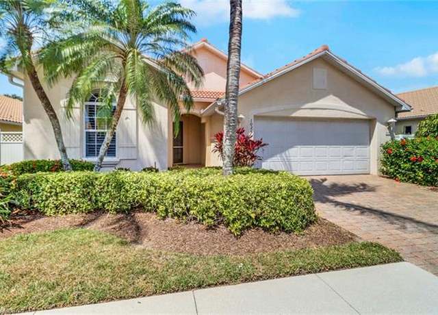 Property at 1025 Jardin Dr, Naples, FL 34104, 3 beds, 3 baths