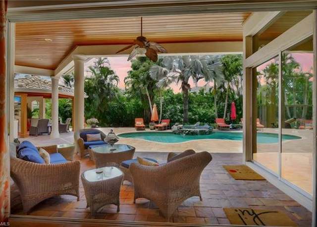Property at 2363 Crayton Rd, Naples, FL 34103, 4 beds, 3 baths