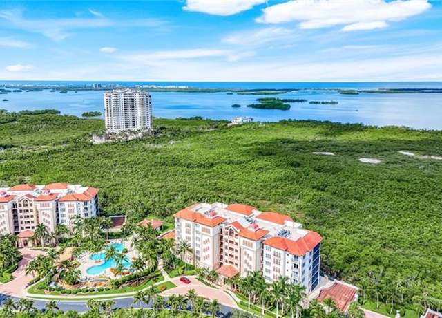 Property at 24011 Via Castella Dr #2102, Bonita Springs, FL 34134, 3 beds, 2.5 baths