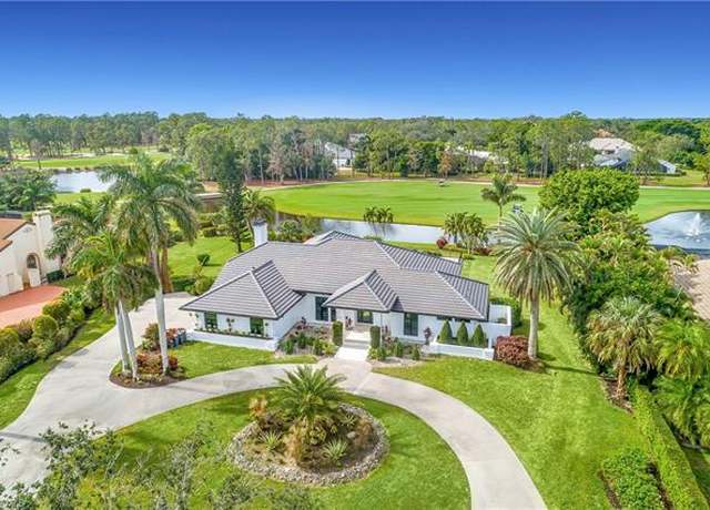 Property at 4702 Oak Leaf Dr, Naples, FL 34119, 4 beds, 3.5 baths