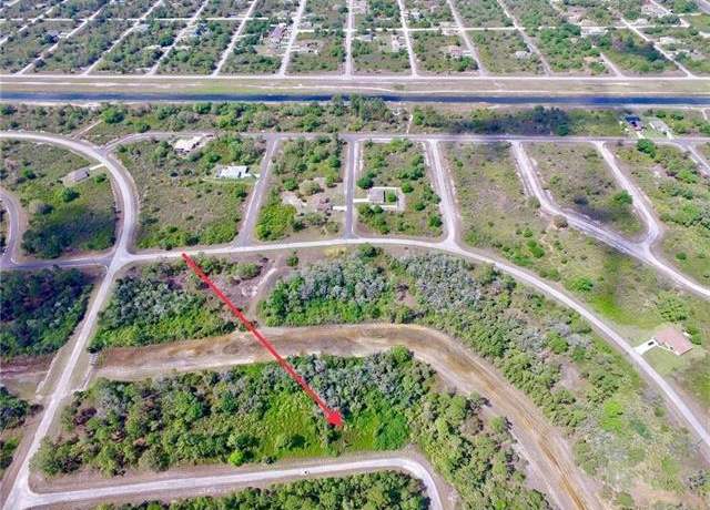 Property at 672 Stanwin Loop, Lehigh Acres, FL 33972