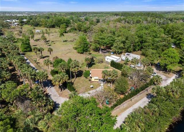 Property at 921 Cypress Dr, Naples, FL 34120, 2 beds, 1 bath
