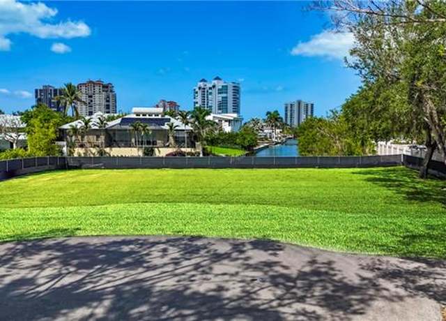 Property at 5291 Sand Dollar Ln, Naples, FL 34103
