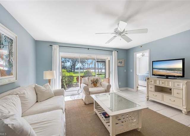 Property at 2922 Kings Lake Blvd #2922, Naples, FL 34112, 2 beds, 2 baths
