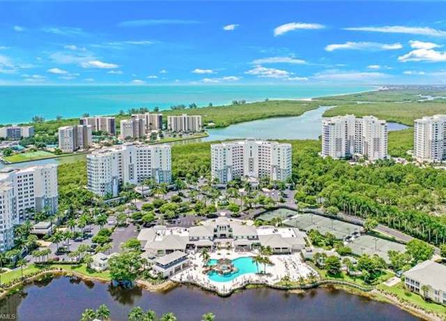Property at 295 Grande Way Unit T-05, Naples, FL 34110, 3 beds, 3.5 baths