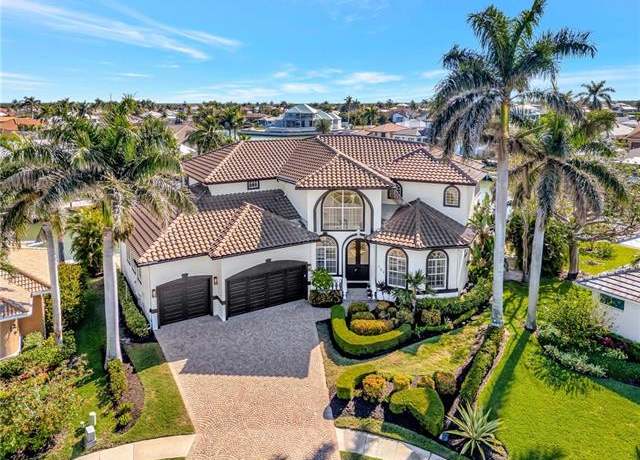 Property at 159 Geranium Ct, Marco Island, FL 34145, 4 beds, 4.5 baths