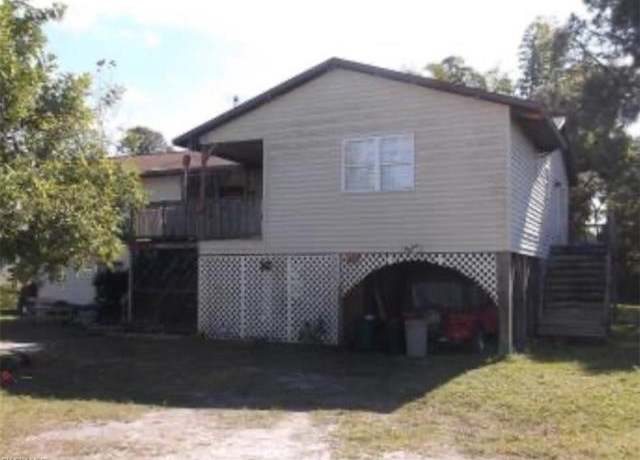 Property at 3411 22nd St SW, Lehigh Acres, FL 33976, 3 beds, 2 baths