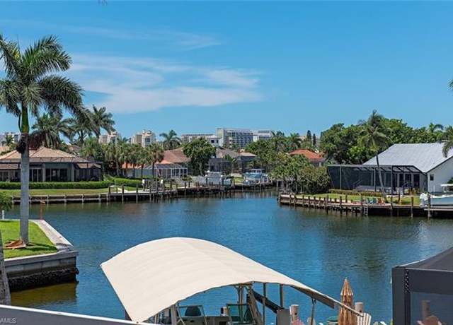 Property at 1281 Aruba Ct, Marco Island, FL 34145, 4 beds, 5 baths
