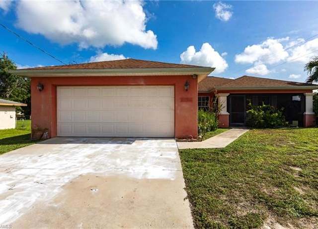 Property at 2900 8th Street Southwest, Lehigh Acres, FL 33976, 3 beds, 2 baths