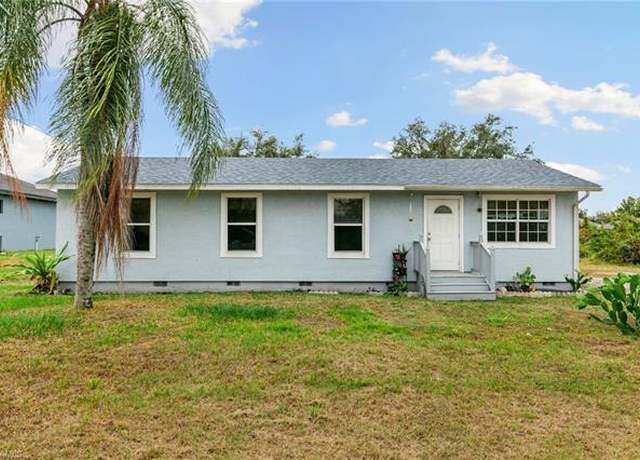 Property at 814 Frederick Reid St E, Lehigh Acres, FL 33974, 3 beds, 2 baths