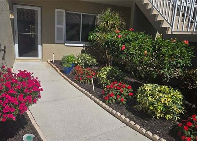 Property at 5857 Cobblestone Ln Unit G105, Naples, FL 34112, 2 beds, 2 baths
