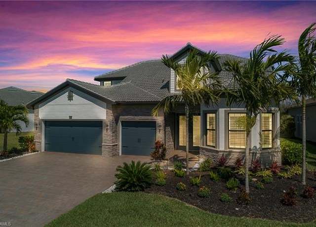Property at 19617 Waterman Ct, Fort Myers, FL 33913, 5 beds, 4 baths