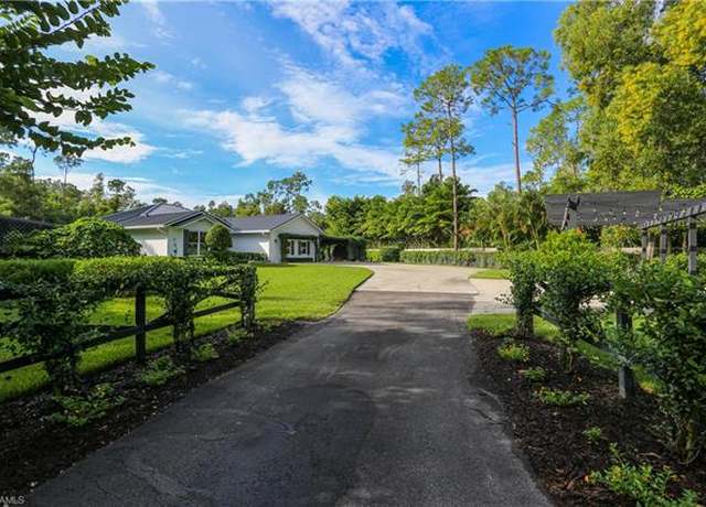 Property at 5840 Bur Oaks Ln, Naples, FL 34119, 4 beds, 3 baths