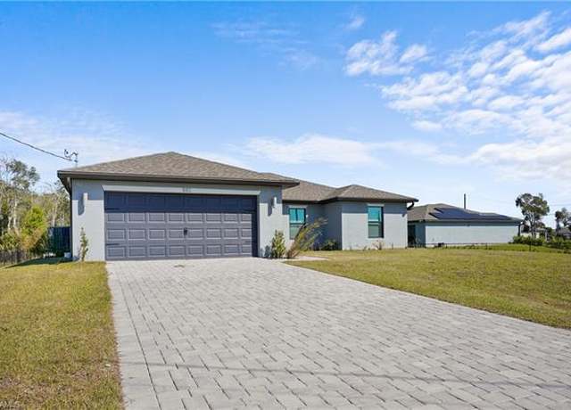 Property at 862 Winwood Cir, Fort Myers, FL 33913, 3 beds, 2 baths