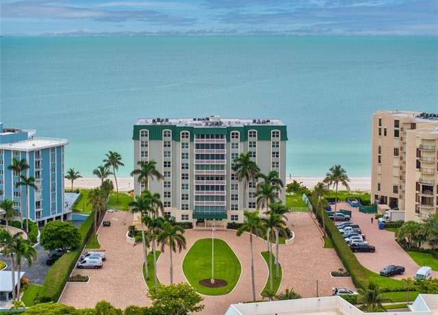 Property at 3003 Gulf Shore Blvd N #403, Naples, FL 34103, 3 beds, 3 baths
