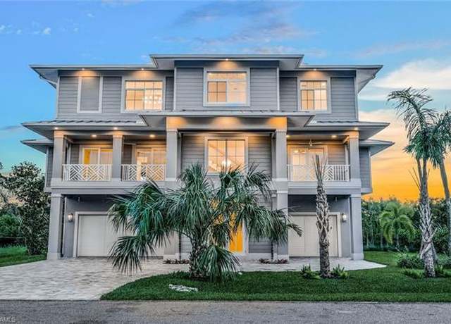 Property at 700 Waterside Dr, Marco Island, FL 34145, 5 beds, 3.5 baths