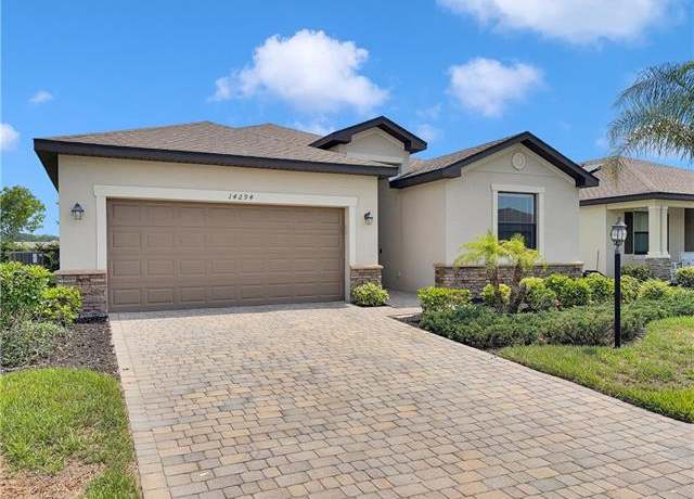 Property at 14294 Vindel Cir, Fort Myers, FL 33905, 4 beds, 3 baths