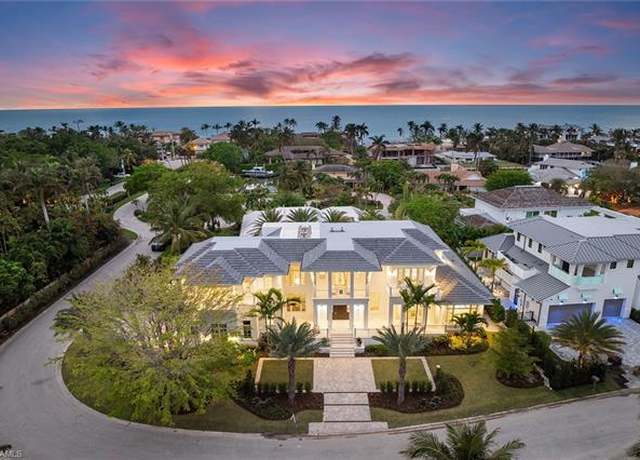 Property at 12 Sabre Ln, Naples, FL 34102, 6 beds, 8.5 baths