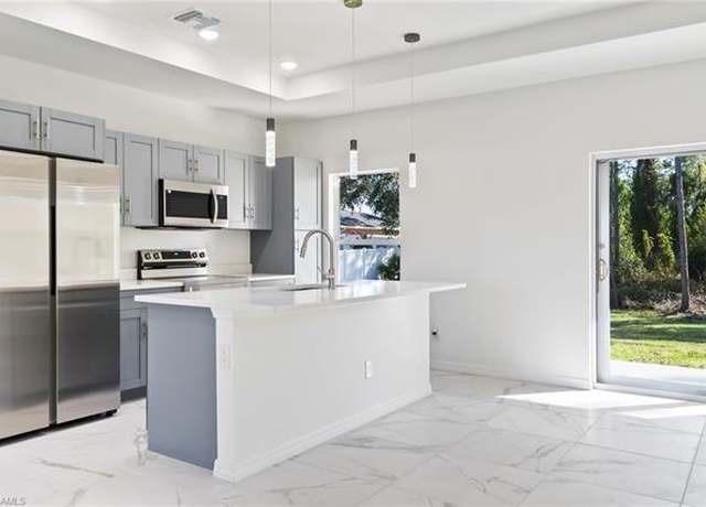 Property at 3707 Sunset Rd, Lehigh Acres, FL 33971, 3 beds, 2 baths