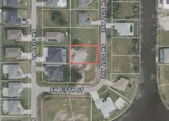Property at 426 SW 31st Ave, Cape Coral, FL 33991