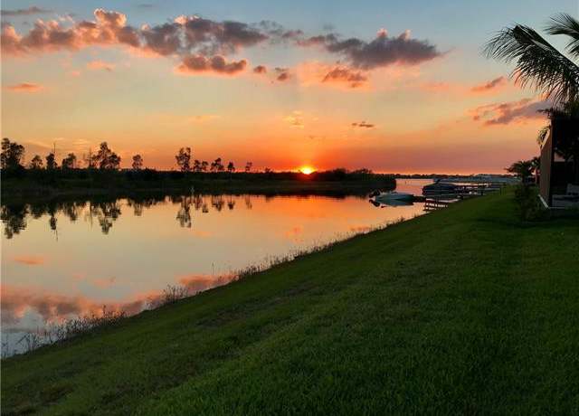 Property at 11641 Canal Grande Dr, Fort Myers, FL 33913, 4 beds, 3 baths