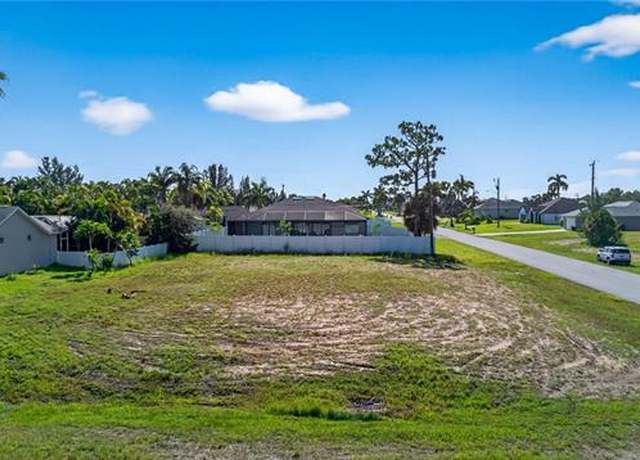 Property at 3111 SW 15th Ave, Cape Coral, FL 33914