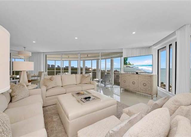 Property at 8111 Bay Colony Dr #701, Naples, FL 34108, 3 beds, 3.5 baths