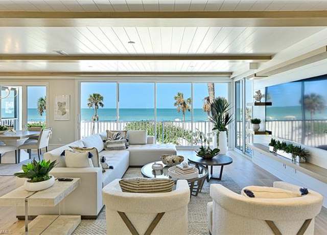Property at 145 Barefoot Cir Unit 4-4, Bonita Springs, FL 34134, 4 beds, 4.5 baths