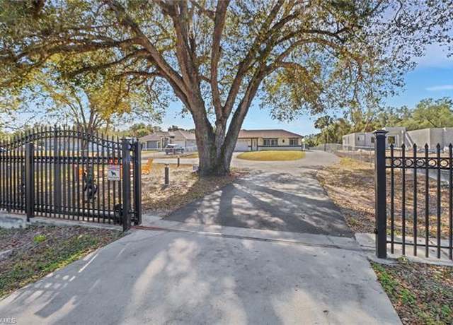 Property at 2420 6th Ave SE, Naples, FL 34117, 3 beds, 2 baths