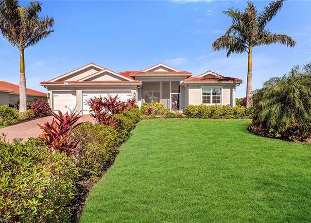 Property at 18763 Lake Hammock Dr, Naples, FL 34112, 4 beds, 3 baths
