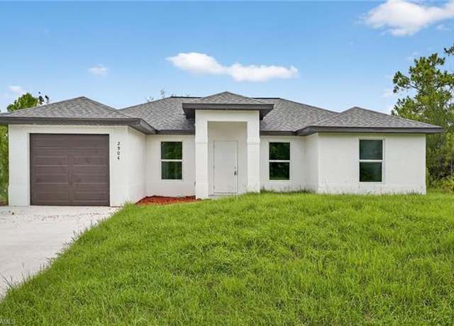 Property at 2904 44th St W, Lehigh Acres, FL 33971, 3 beds, 2 baths