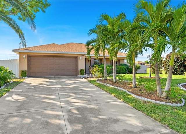 Property at 1206 NE 5th Ave, Cape Coral, FL 33909, 3 beds, 2 baths