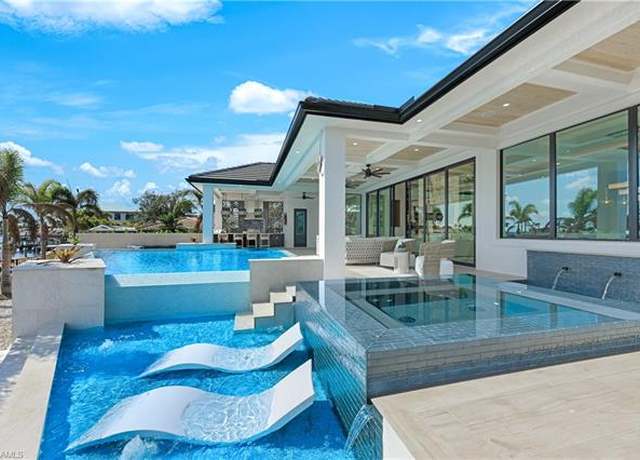Property at 5346 Baypoint Ct, Cape Coral, FL 33904, 4 beds, 5 baths