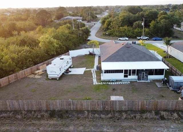 Property at 332 Pembroke St, Lehigh Acres, FL 33974, 3 beds, 2 baths