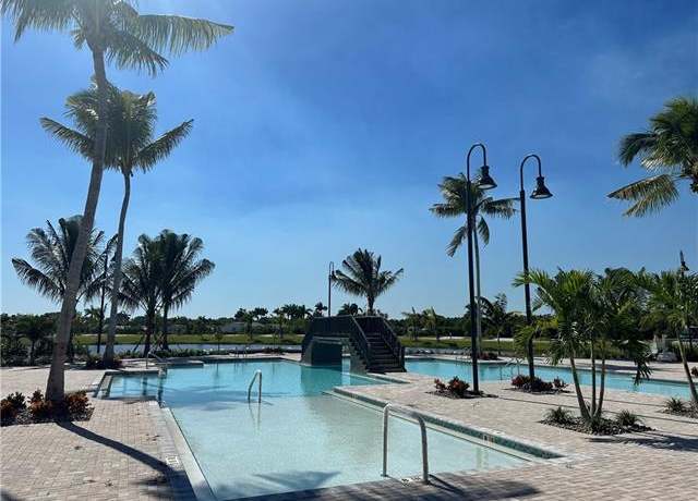 Property at 10311 Laguna Ensenada Dr, Fort Myers, FL 33905
