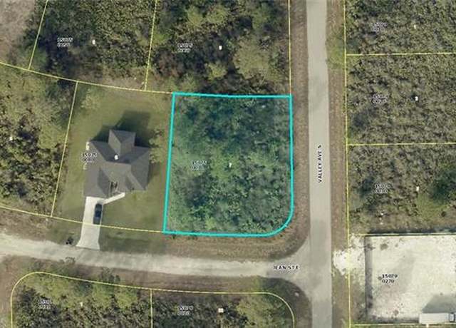 Property at 1149 Jean St E, Lehigh Acres, FL 33974