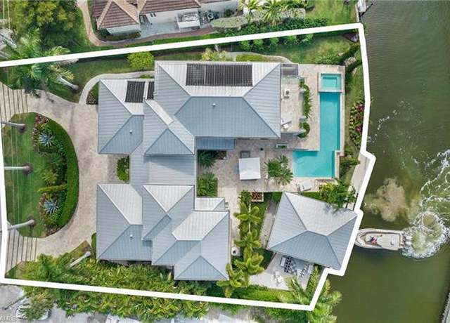 Property at 2290 Tarpon Rd, Naples, FL 34102, 5 beds, 5 baths