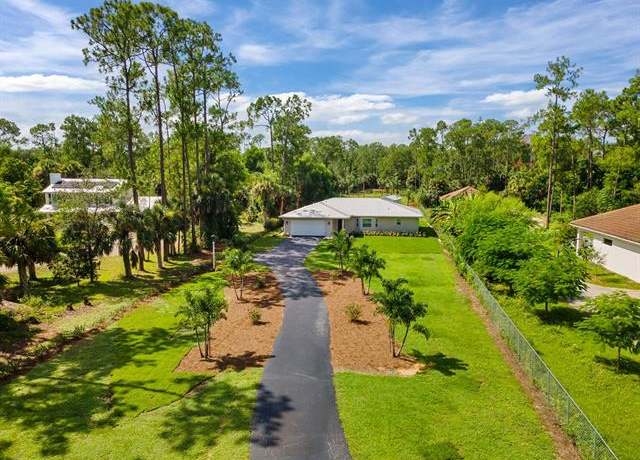 Property at 5096 Boxwood Way, Naples, FL 34116, 3 beds, 2 baths
