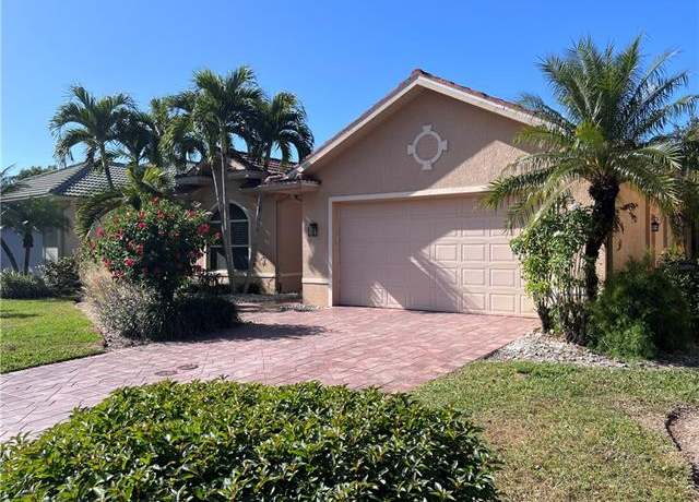 Property at 10915 Fieldfair Dr, Naples, FL 34119, 3 beds, 2.5 baths