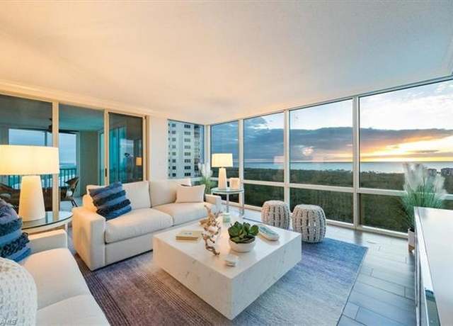 Property at 7515 Pelican Bay Blvd Unit 14A, Naples, FL 34108, 2 beds, 2.5 baths
