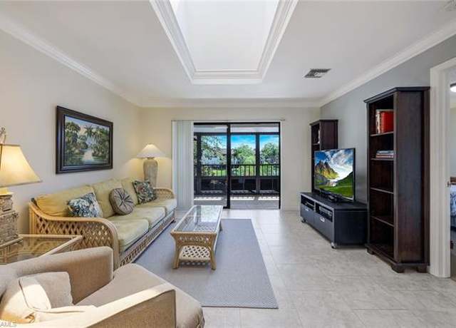 Property at 5259 Treetops Dr, Naples, FL 34113, 2 beds, 2 baths